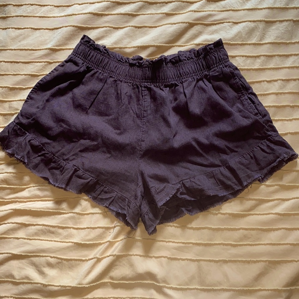 Aerie linen ruffle shorts